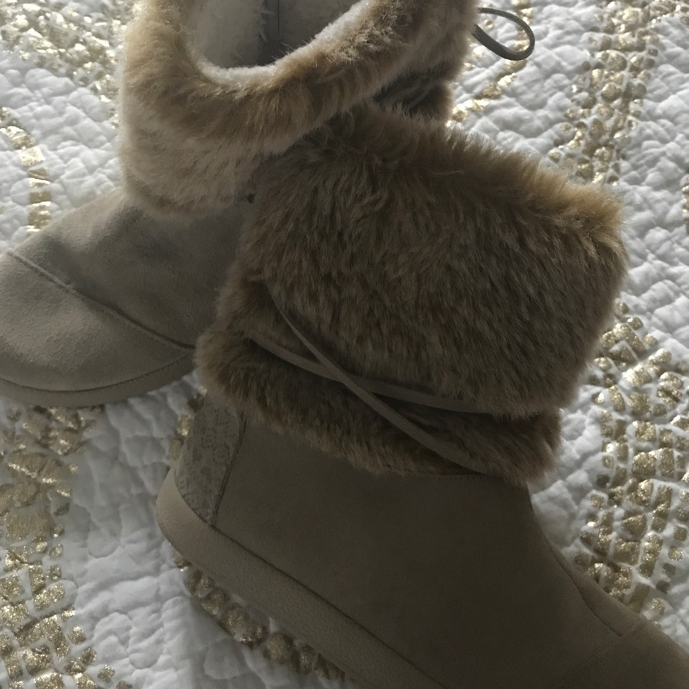 Toms Boots Girls Size 1